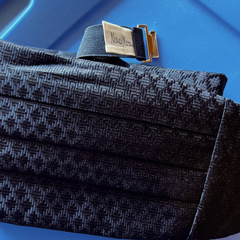 Neiman Marcus Formal Cummerbund